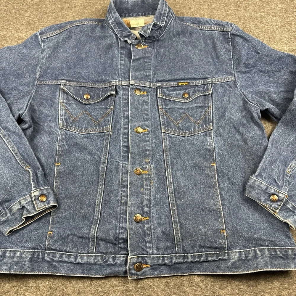 VTG Wrangler Jacket Mens 2XL XXL Jean Jacket Trucker Work Blue Button Distressed